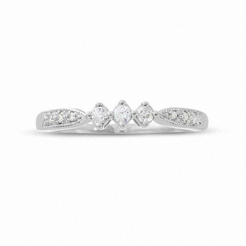 1/6 CT. T.W. Diamond Three-Stone Milgrain Ring in 14K White Gold