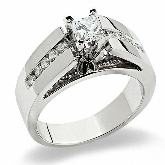 3 4 CT T W Princess Cut Diamond Solitaire Wide  Band  in 