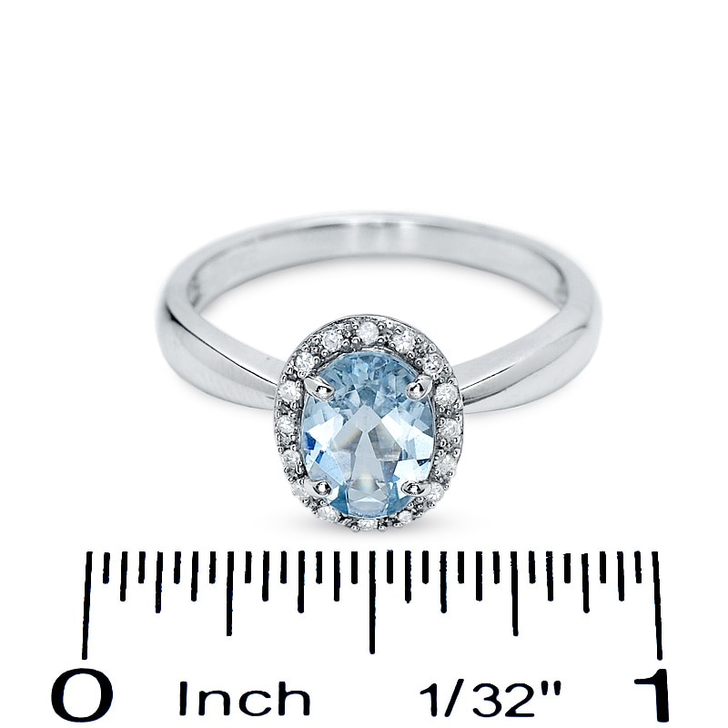 Oval Aquamarine Ring in 14K White Gold with Diamond Accents