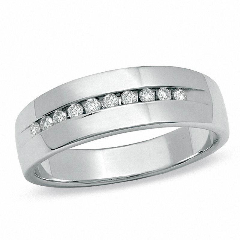 Men's 1/4 CT. T.W. Diamond Wedding Band in 14K White Gold