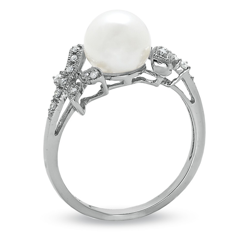 Cultured Freshwater Pearl and Diamond Leaf Ring in 14K White Gold