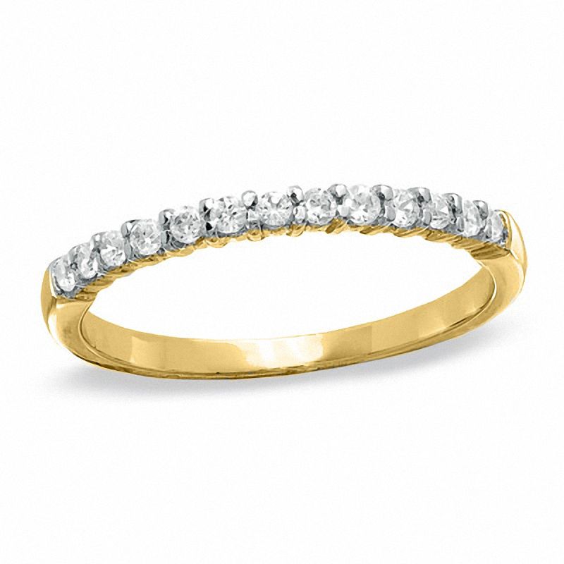 Main Image 1 of 1/4 CT. T.W. Diamond Band in 10K Gold