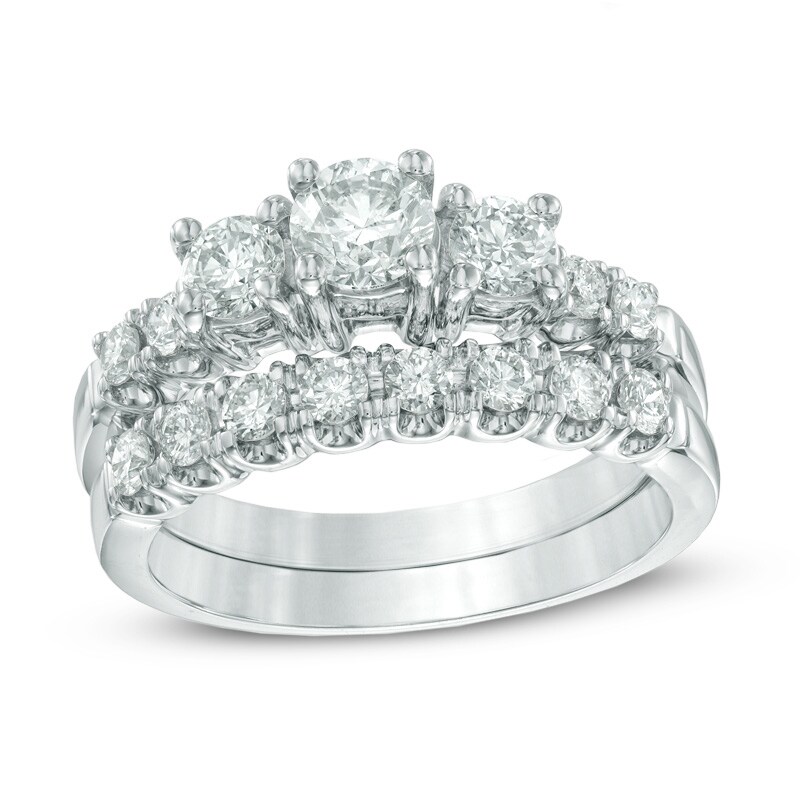 1-1/4 CT. T.W. Certified Canadian Diamond Three Stone Bridal Set in 14K White Gold (I/I1)