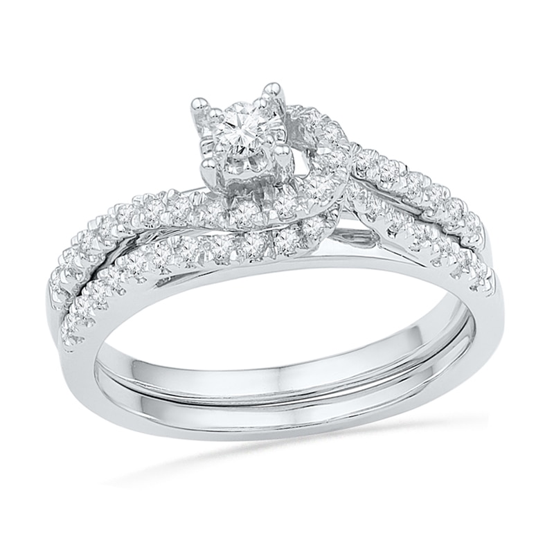 Main Image 1 of 1/3 CT. T.W. Diamond Knot Bridal Set in 10K White Gold