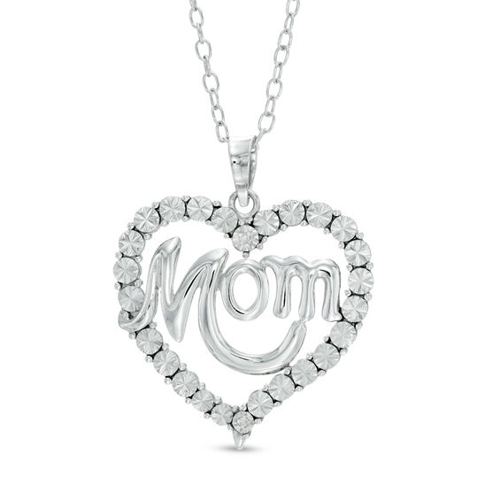 mom heart pendant