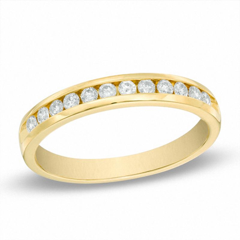 Main Image 1 of 1/4 CT. T.W. Diamond Band in 14K Gold