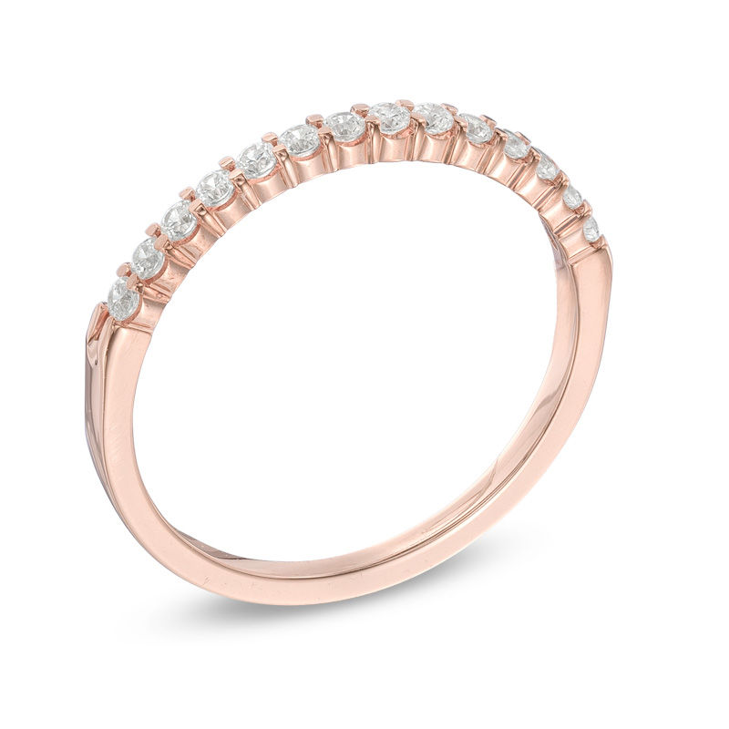 1/4 CT. T.W. Diamond Band in 14K Rose Gold