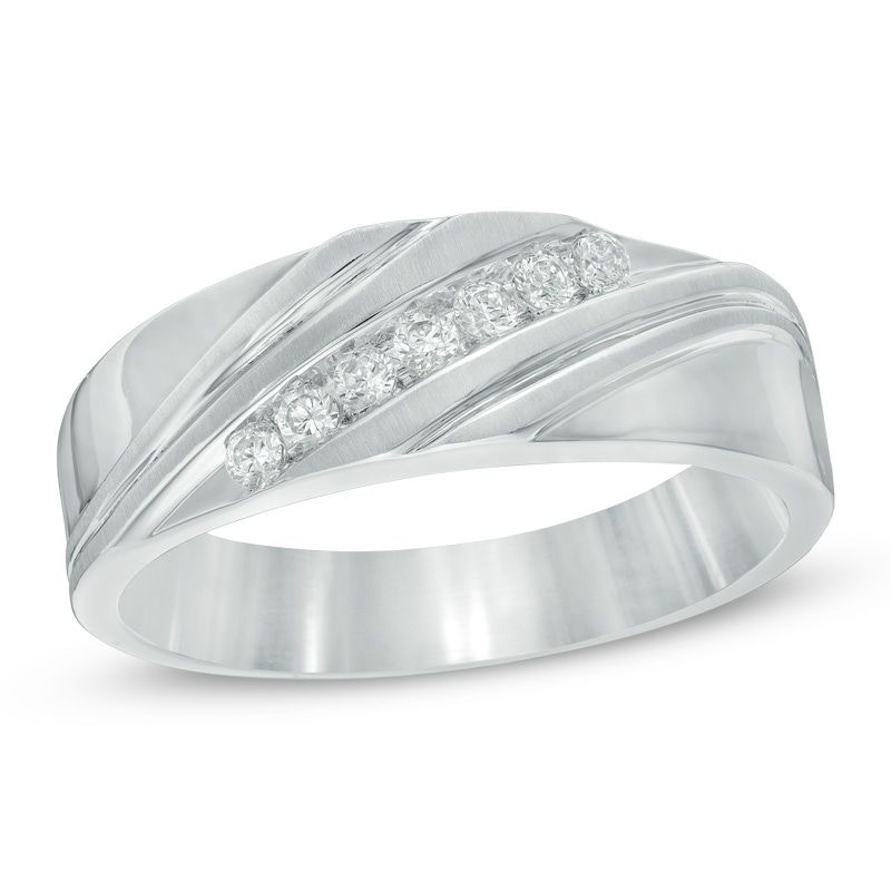 Men's 1/4 CT. T.W. Diamond Seven Stone Slant Anniversary Band in 10K White Gold