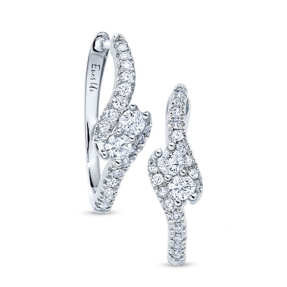 Zales Jewelry Outlet "Diamonds Are A Girls Best Friend"
