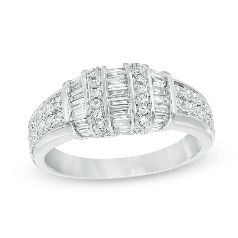 7/8 CT. T.W. Diamond Engagement Band in 14K White Gold