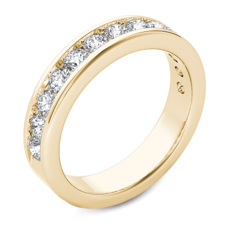 Main Image 2 of Men's 1 CT. T.W. Diamond Wedding Band in 14K Gold