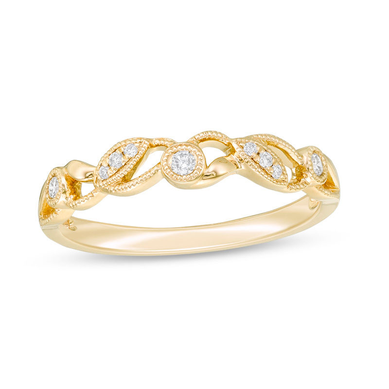 1/10 CT. T.W. Diamond Vintage-Style Floral Band in 10K Gold