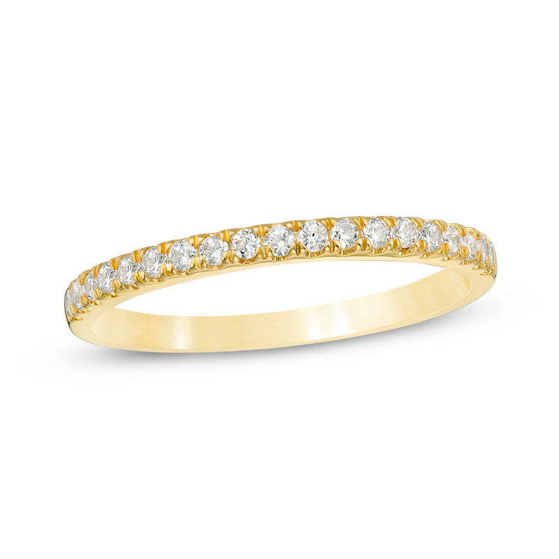 Main Image 1 of 1/4 CT. T.W. Diamond Wedding Band in 10K Gold