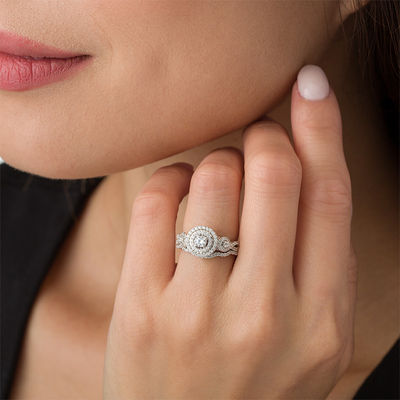 DoubleRing 2022 #110＋Signature Ligature 3/4 CT. T.W. Diamond Double Frame Twist Bridal Set in 10K