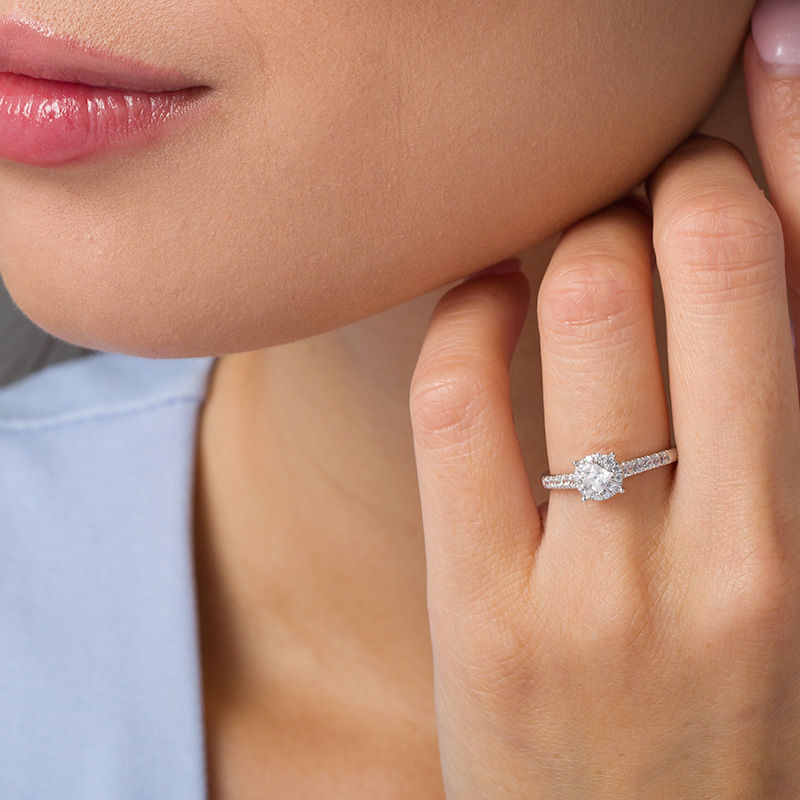 Tilted princess cut ring deals