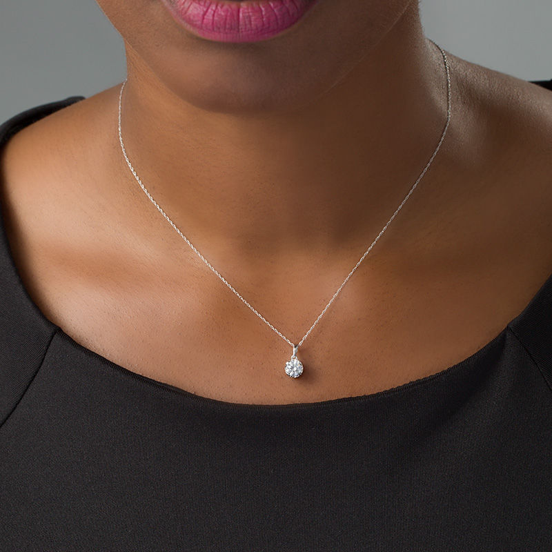 Solitaire necklace with a 2.50 carat diamond in red gold - BAUNAT