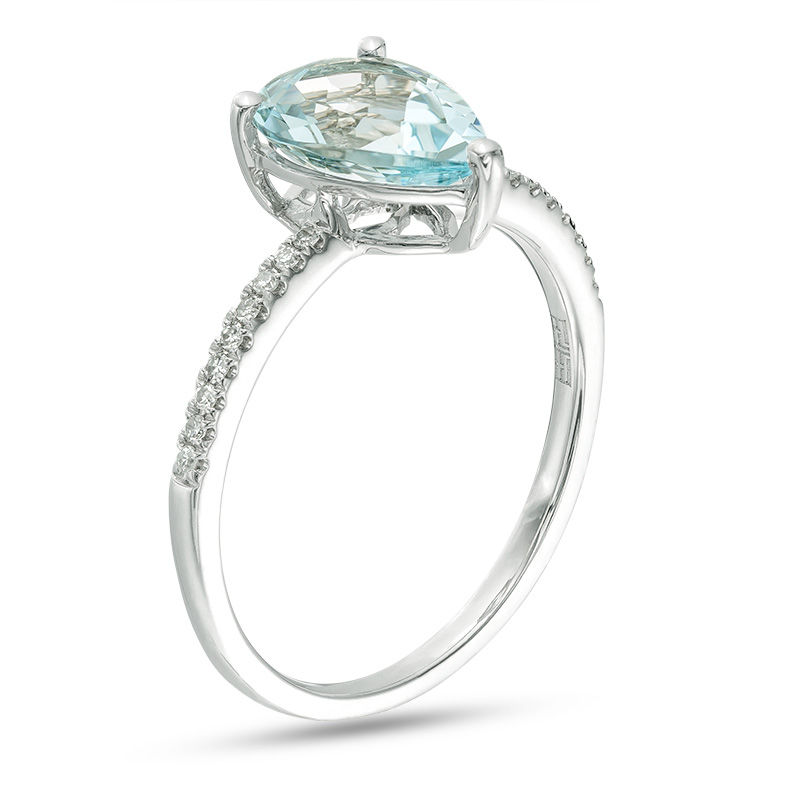 EFFY™ Collection Pear-Shaped Aquamarine and 1/15 CT. T.W. Diamond Ring in 14K White Gold