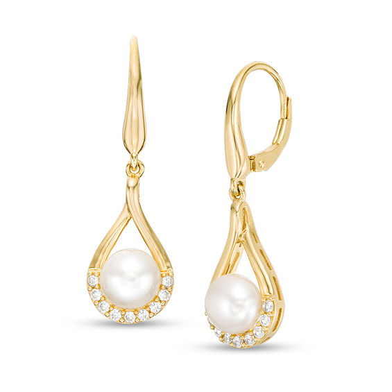 Button Cultured Freshwater Pearl and