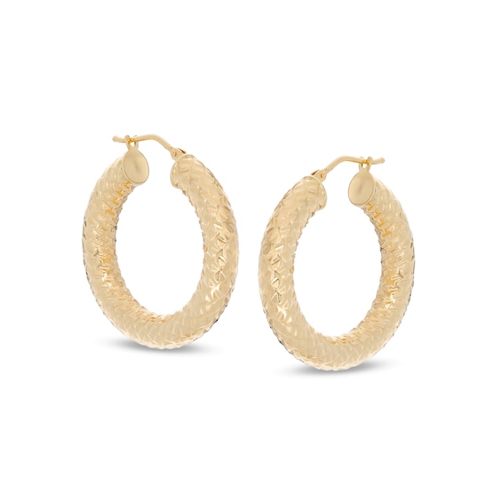 Made in Italy 20.0mm Diamond-Cut Tube Hoop Earrings in 14K Gold Made in Italy 20.0mm Diamond-Cut Tube Hoop Earrings in 14K Gold