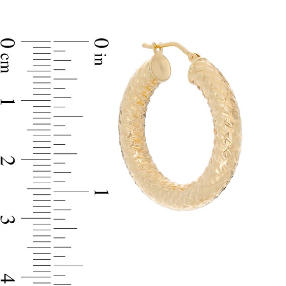 Made in Italy 20.0mm Diamond-Cut Tube Hoop Earrings in 14K Gold Made in Italy 20.0mm Diamond-Cut Tube Hoop Earrings in 14K Gold