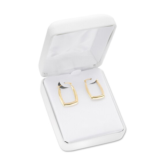 16.5 x 22.0mm Rectangular Hoop Earrings in 14K Gold 16.5 x 22.0mm Rectangular Hoop Earrings in 14K Gold