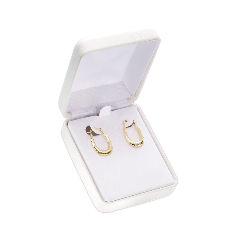 15.0 x 23.5mm Hammered Oval Hoop Earrings in 14K Gold