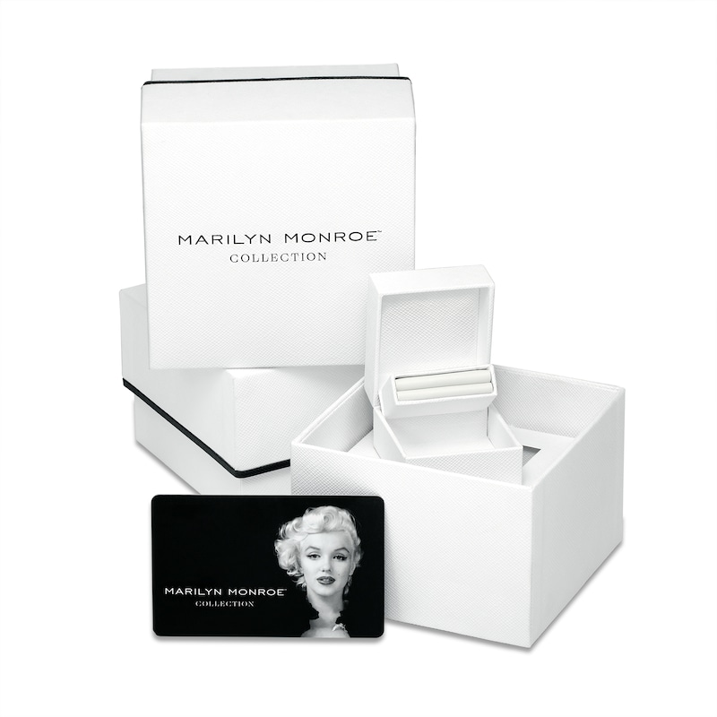 Marilyn Monroe™ Collection 1 CT. T.W. Baguette and Round Diamond Band in 14K Rose Gold