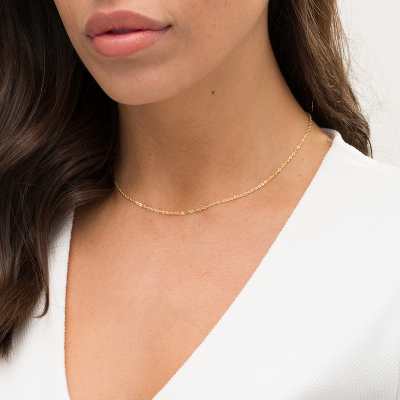 Main Image 2 of 1.5mm Singapore Chain Necklace in 10K Gold - 16"