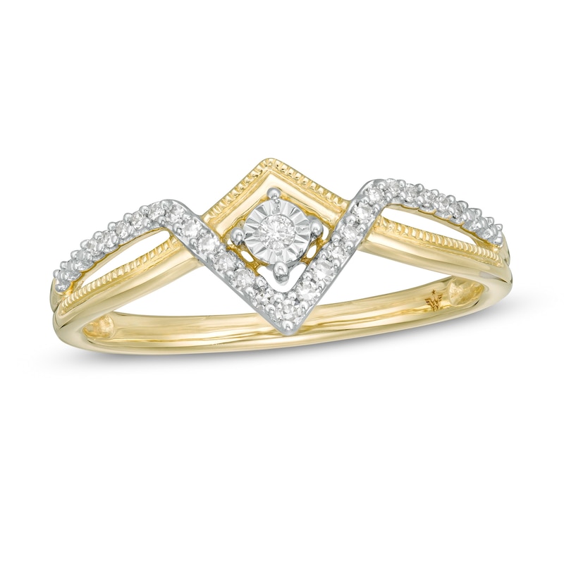 Main Image 1 of Wonder Woman™ Collection 1/10 CT. T.W. Diamond Princess Tiara Ring in 10K Gold
