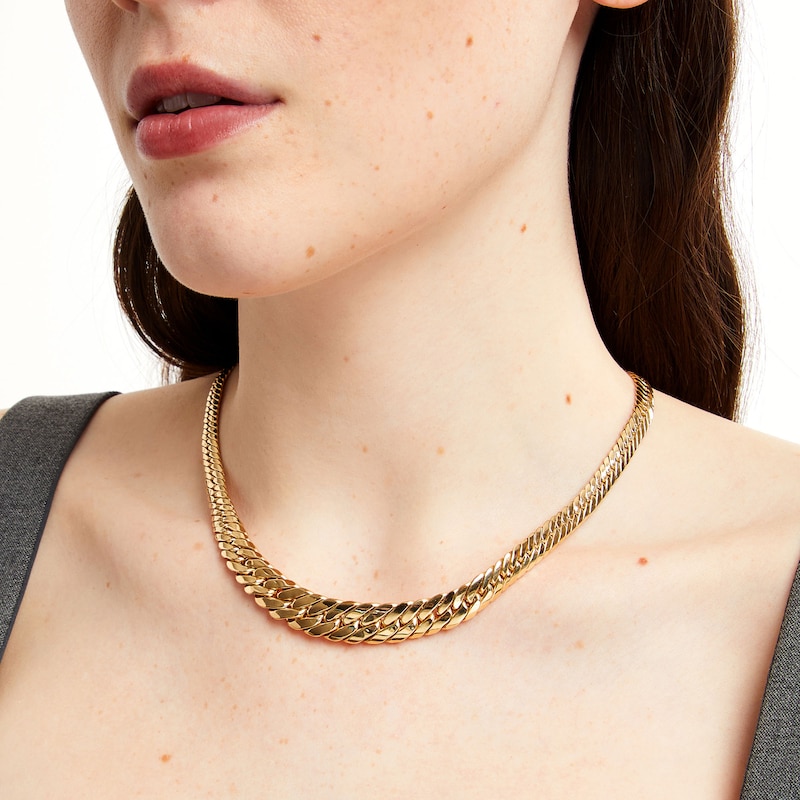 Main Image 2 of Graduated Cuban Curb Chain Necklace in 10K Gold - 18"