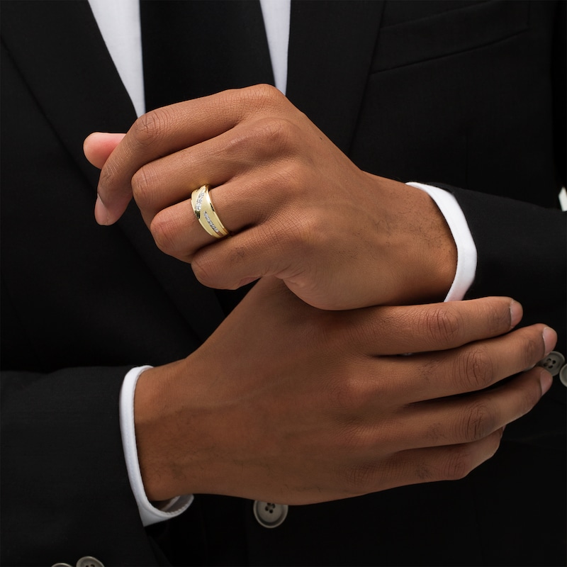 Main Image 2 of 3/8 CT. T.W. Diamond Three Stone Slant Wedding Band in 10K Gold