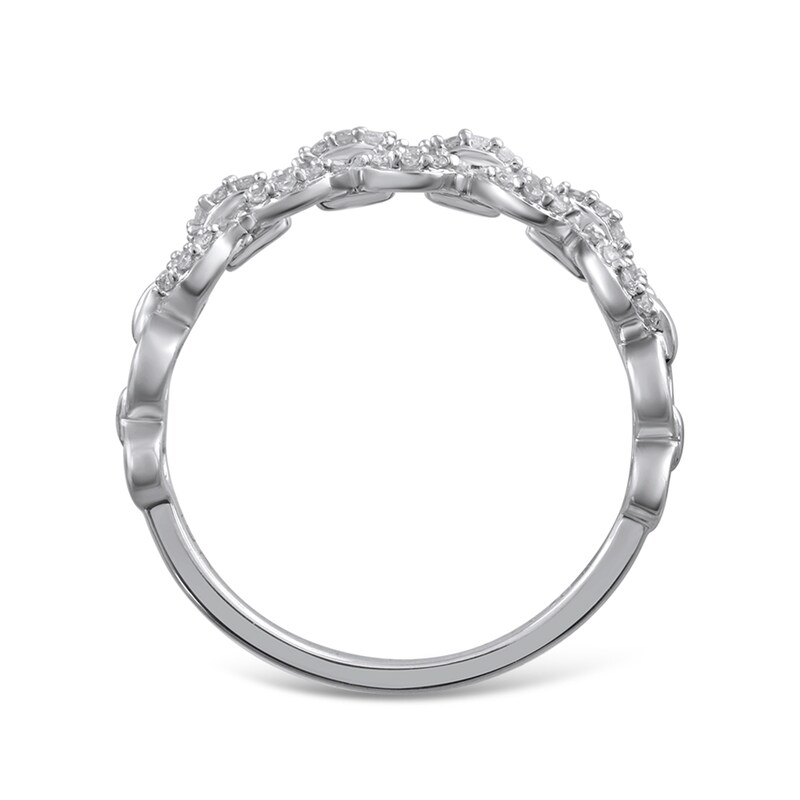 1/5 CT. T.W. Diamond Circle Link Band in 10K White Gold