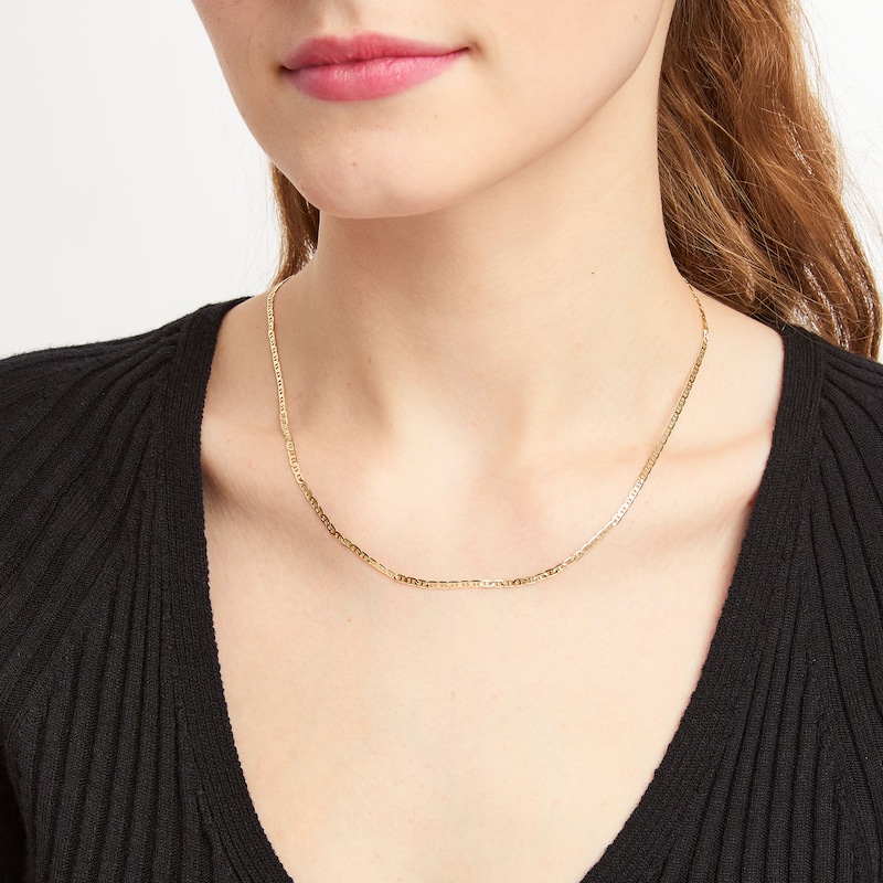 Main Image 2 of 2.4mm Mariner Chain Necklace in Solid 14K Gold - 18"