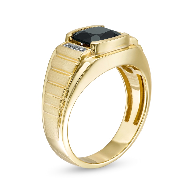 Men's 8.0mm Cushion-Cut Black Onyx and Diamond Accent Collar Multi-Finish Ribbed Shank Ring in 10K Gold