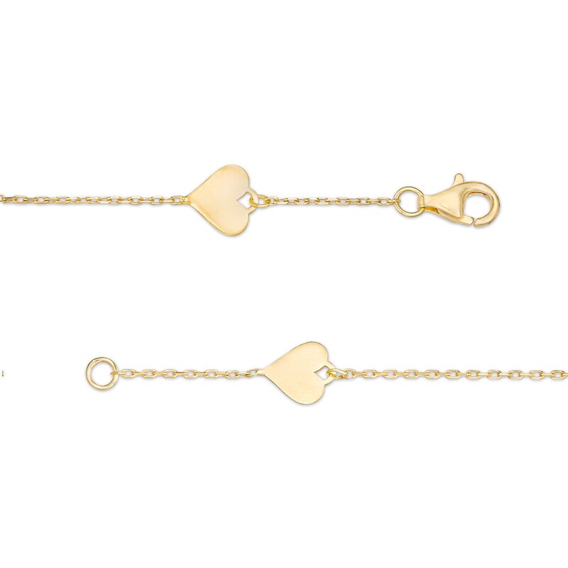 Heart Disc Station Bracelet in 10K Gold - 7.5"