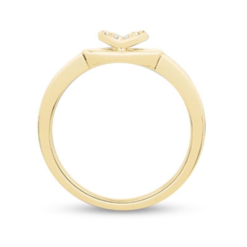 Main Image 2 of 1/5 CT. T.W. Heart-Shaped Multi-Diamond Disc Ring in 10K Gold