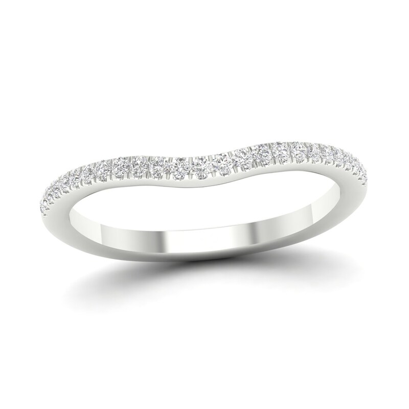 Main Image 1 of Trouvaille Collection 1/8 CT. T.W. DeBeers®-Graded Diamond Contour Anniversary Band in Platinum (F/I1)