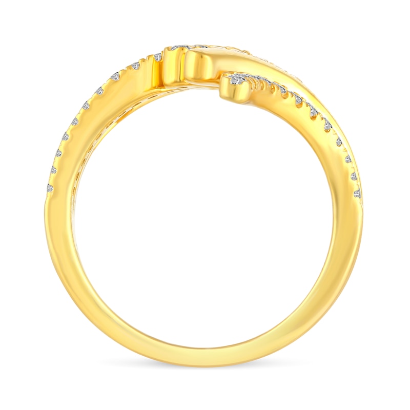 Main Image 3 of 1/2 CT. T.W. Diamond Graduated Feathered Split Shank Ring in 14K Gold