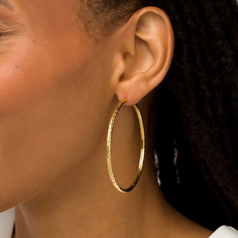 Main Image 2 of Oro Diamante™ 55.0mm Diamond-Cut Tube Hoop Earrings in 14K Gold