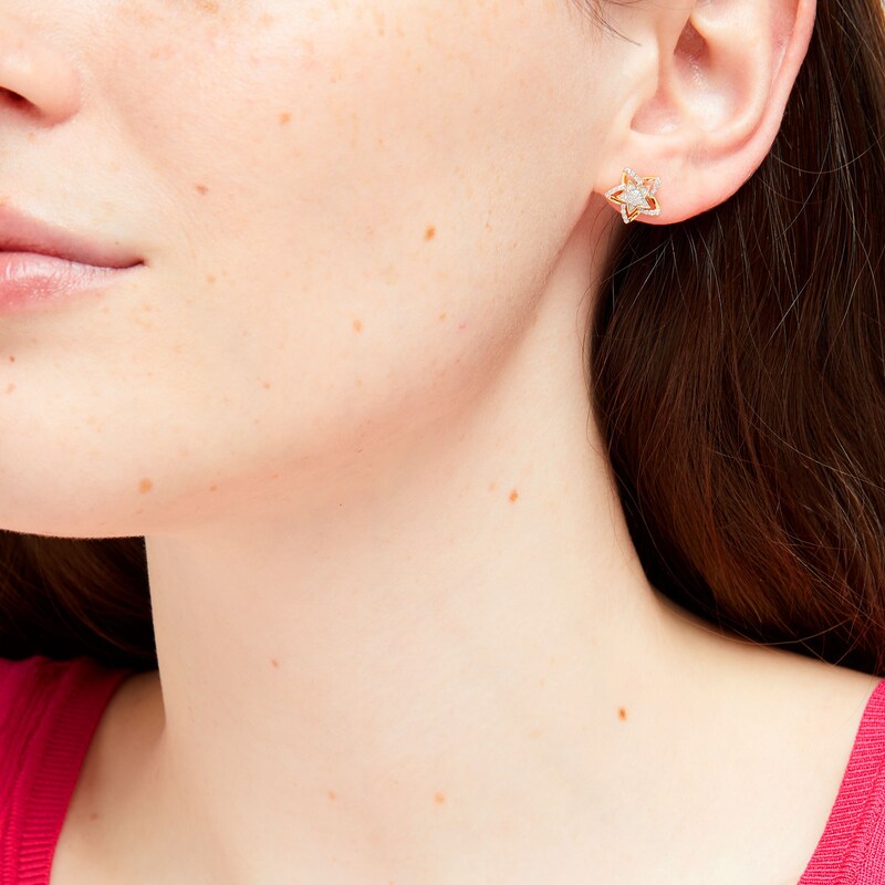 1/6 CT. T.W. Diamond Star Stud Earrings in 10K Gold