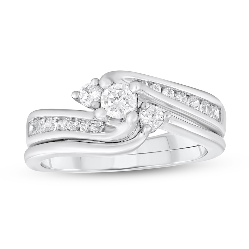 Main Image 1 of 1/2 CT. T.W. Diamond Three Stone Bypass Bridal Set in 14K White Gold (H-I/I1-I2)