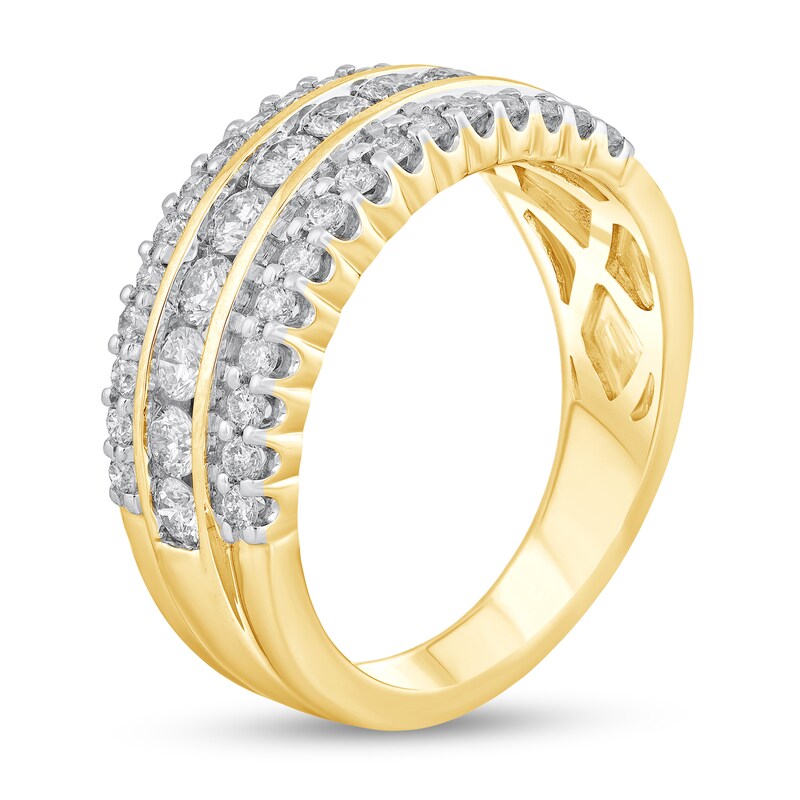 Main Image 2 of 1 CT. T.W. Diamond Scallop Edge Triple Row Band in 10K Gold