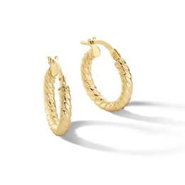 15.5mm Rope Twist Hoop Earrings in Hollow 14K Gold