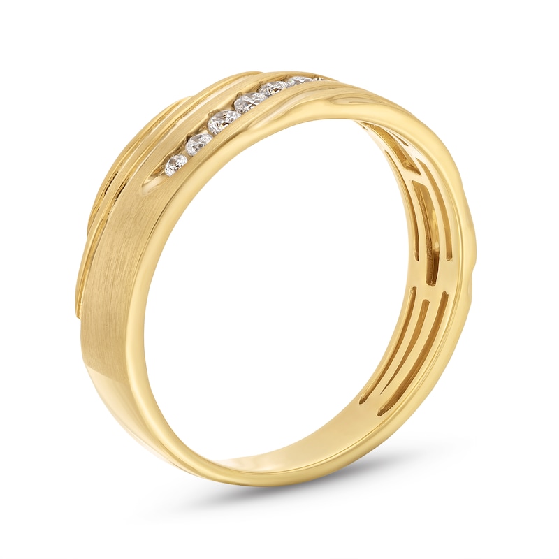 Main Image 3 of 1/5 CT. T.W. Diamond Graduated Rolling Groove Anniversary Band in 10K Gold