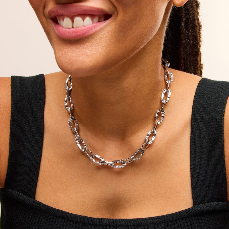 Main Image 2 of 9.7mm Hammered Liquid Link Paper Clip Chain Necklace in Hollow Sterling Silver - 17"