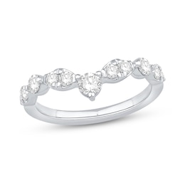 5/8 CT. T.W. Diamond Contour Band in 14K White Gold