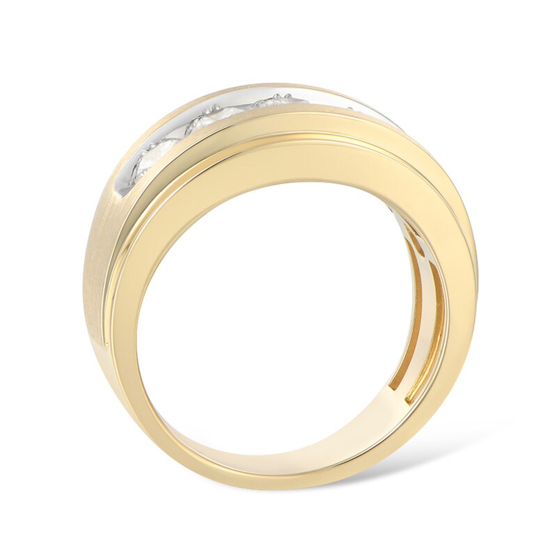 Main Image 3 of 1-1/2 CT. T.W. Certified Lab-Grown Diamond Five Stone Stepped Edge Band in 10K Gold (F/VS2)