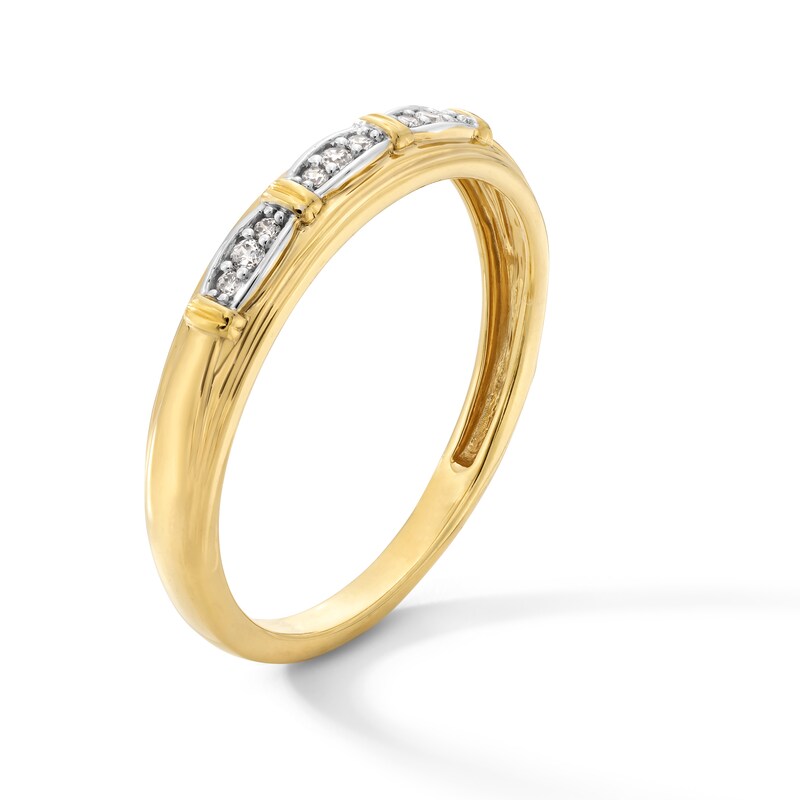Main Image 3 of 1/3 CT. T.W. Certified Lab-Grown Diamond Frame Sectioned Shank Wedding Ensemble in 10K Gold (F/SI2)