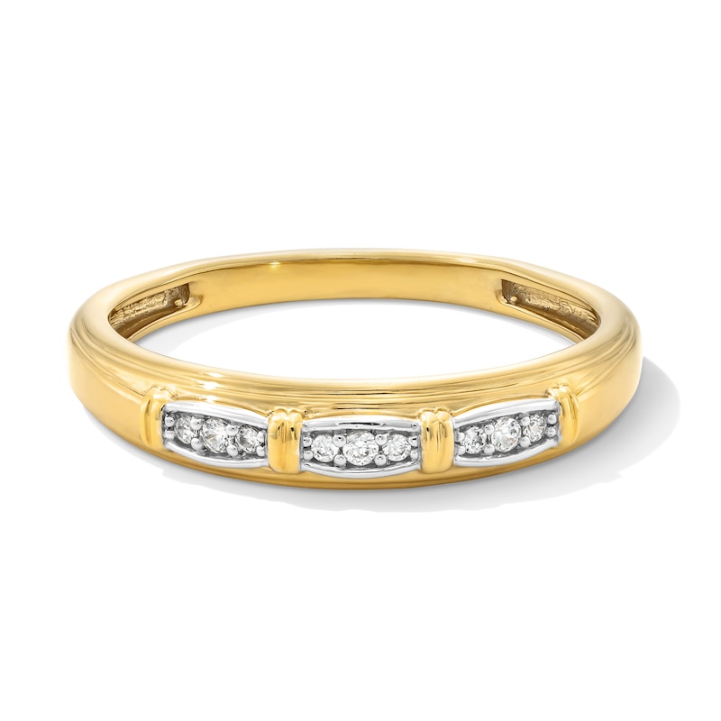 Main Image 4 of 1/3 CT. T.W. Certified Lab-Grown Diamond Frame Sectioned Shank Wedding Ensemble in 10K Gold (F/SI2)