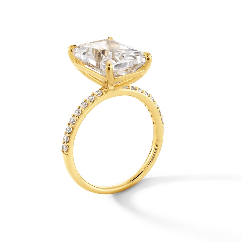 Main Image 3 of 6-1/4 CT. T.W. Radiant-Cut Certified Lab-Grown Diamond Engagement Ring in 14K Gold (F/VS2)